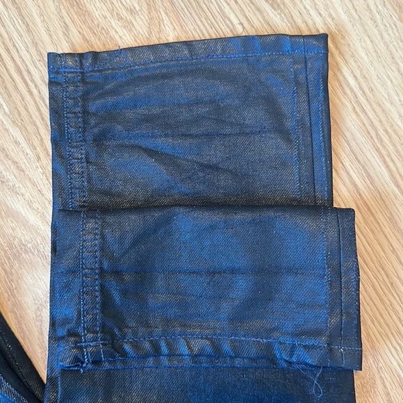 Nudie Jeans Co. - Picture 4 of 12